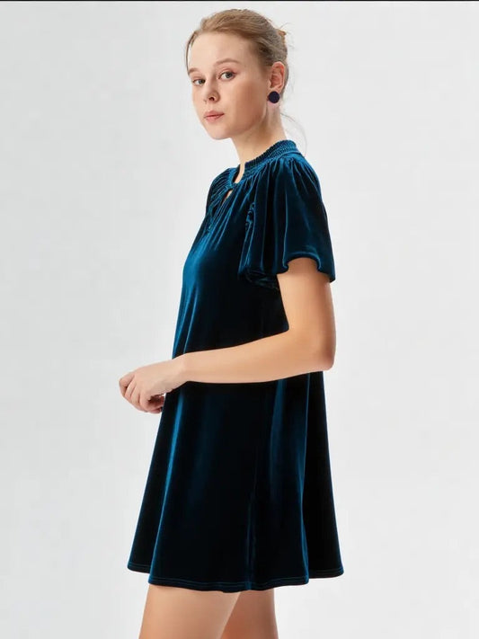Puff Sleeve Velvet Holiday Mini Dress: Midnight