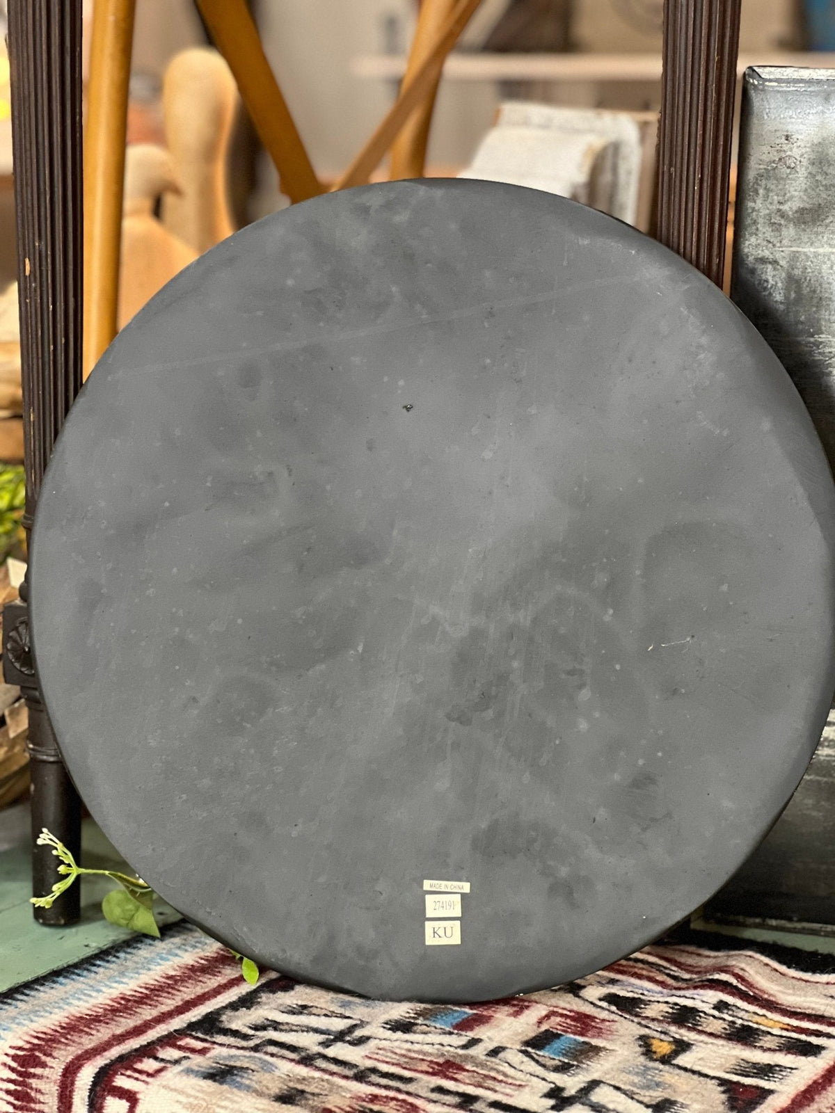 18" Round Decorative Plaque