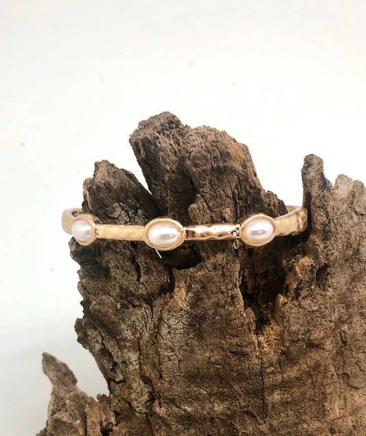 Bracelet 6 Oval Glass Pearl MatteGold w/SafetyHook Clasp