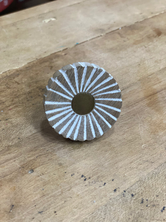 Siena White Wooden Knob