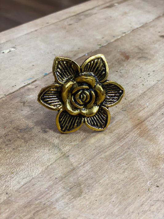 Gold Flower Knob