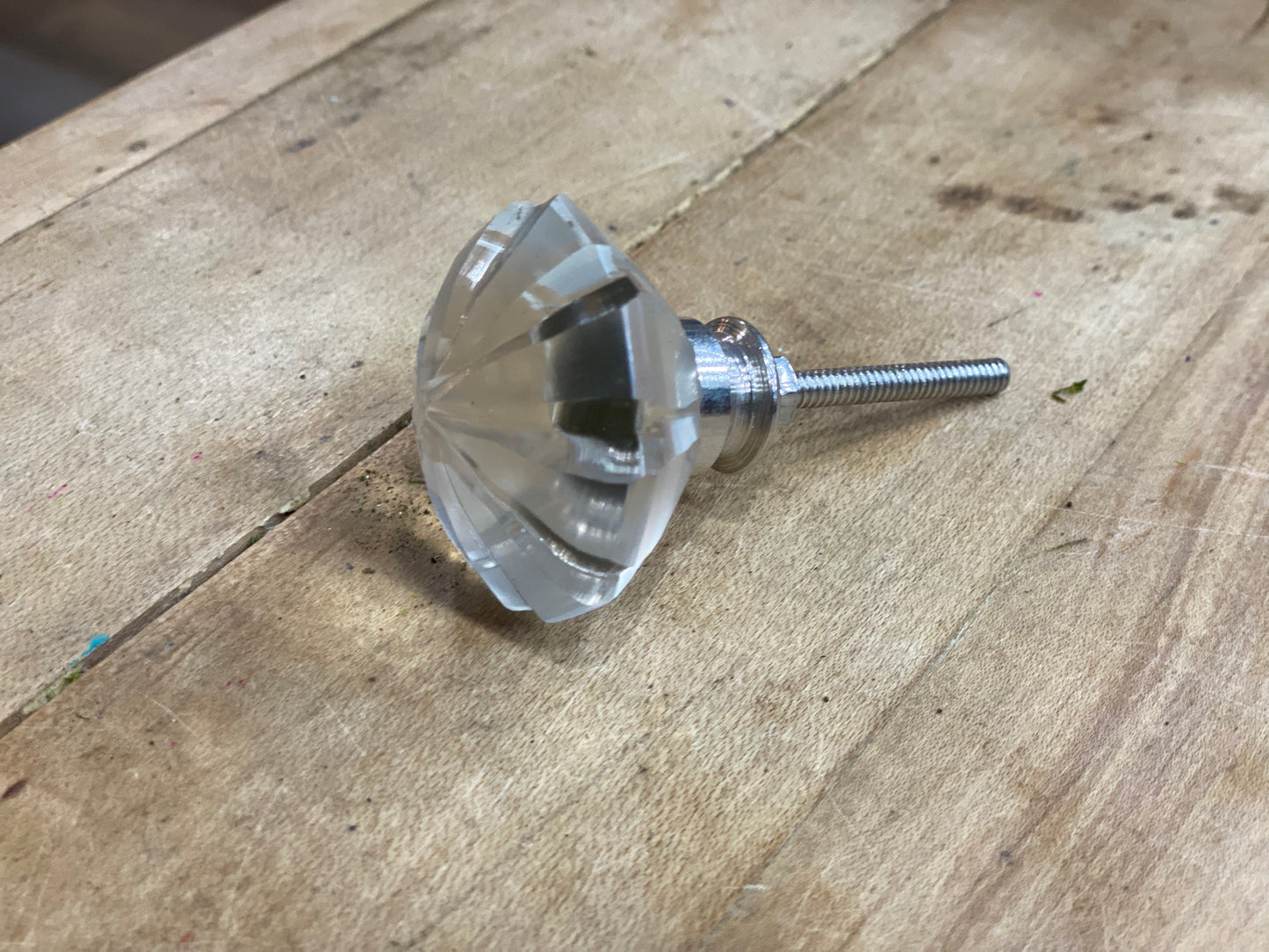 Clear Cut Tomato Knob