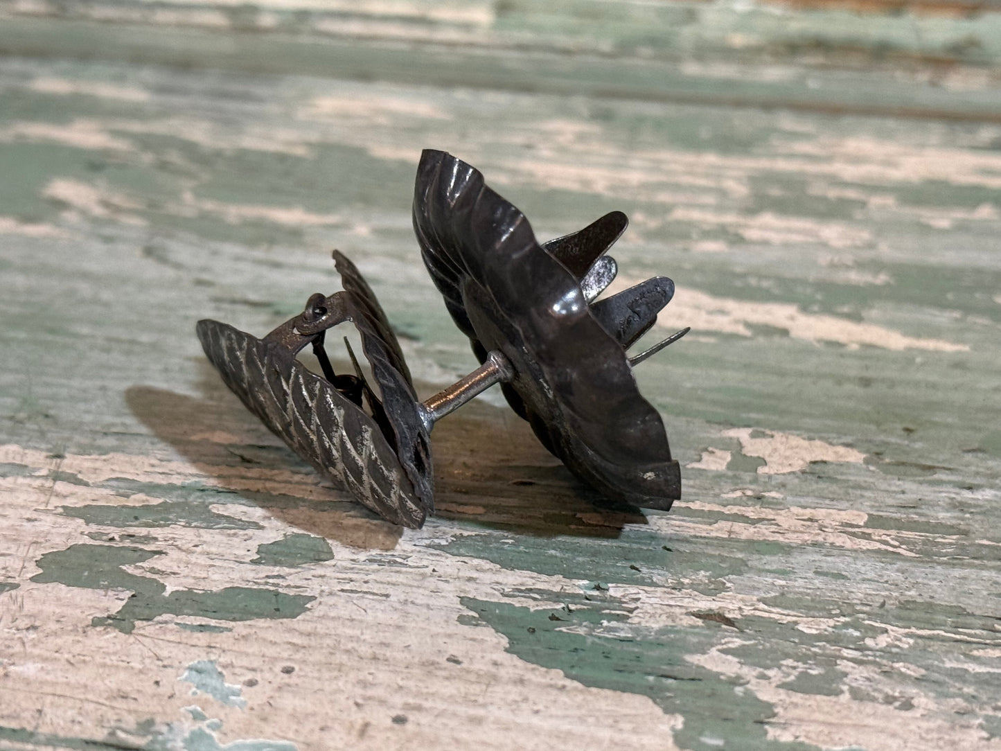 Vintage Christmas Silver Metal Candle Clip