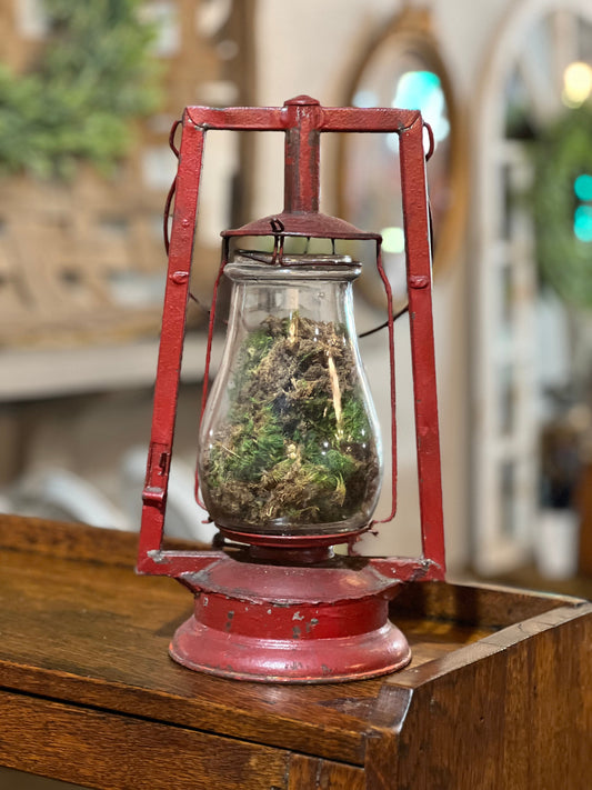 Red Dietz Metal Lantern
