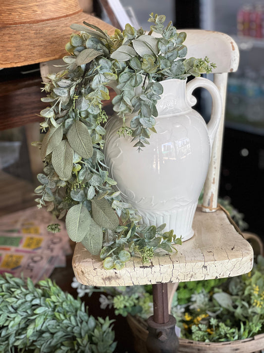 32" Hanging Green Leaf