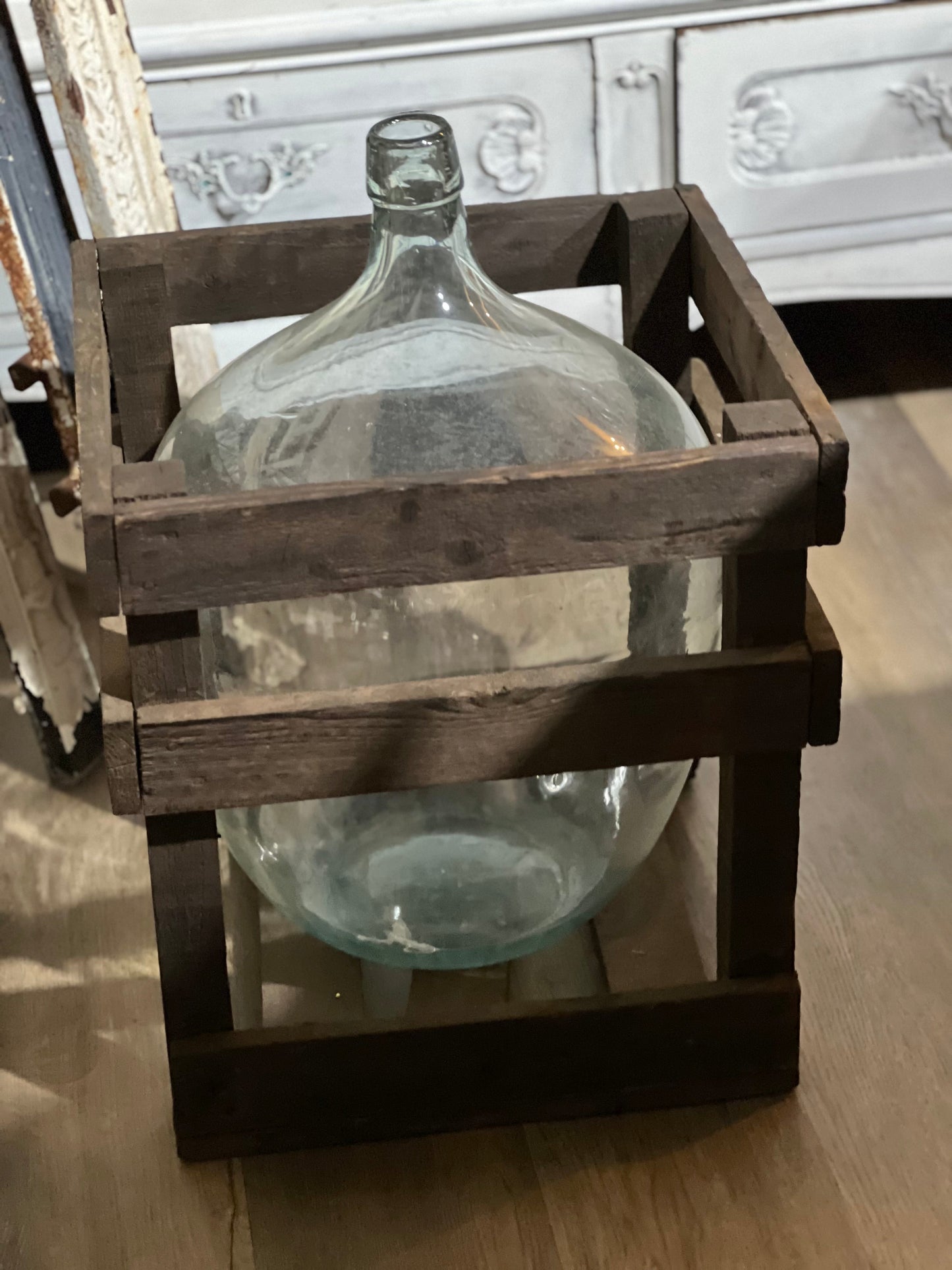 Carboy with Crate