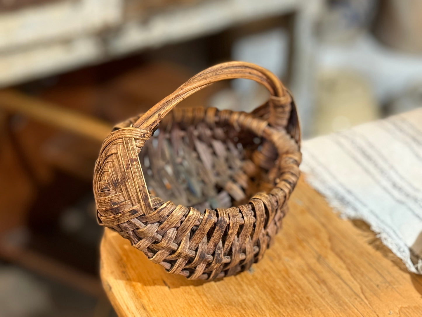 Small Vintage Gathering Basket