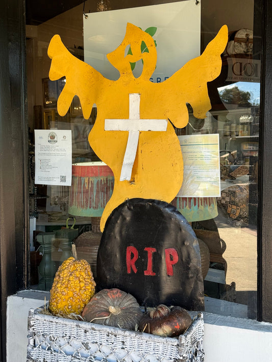 Metal Ghost Yard Sign