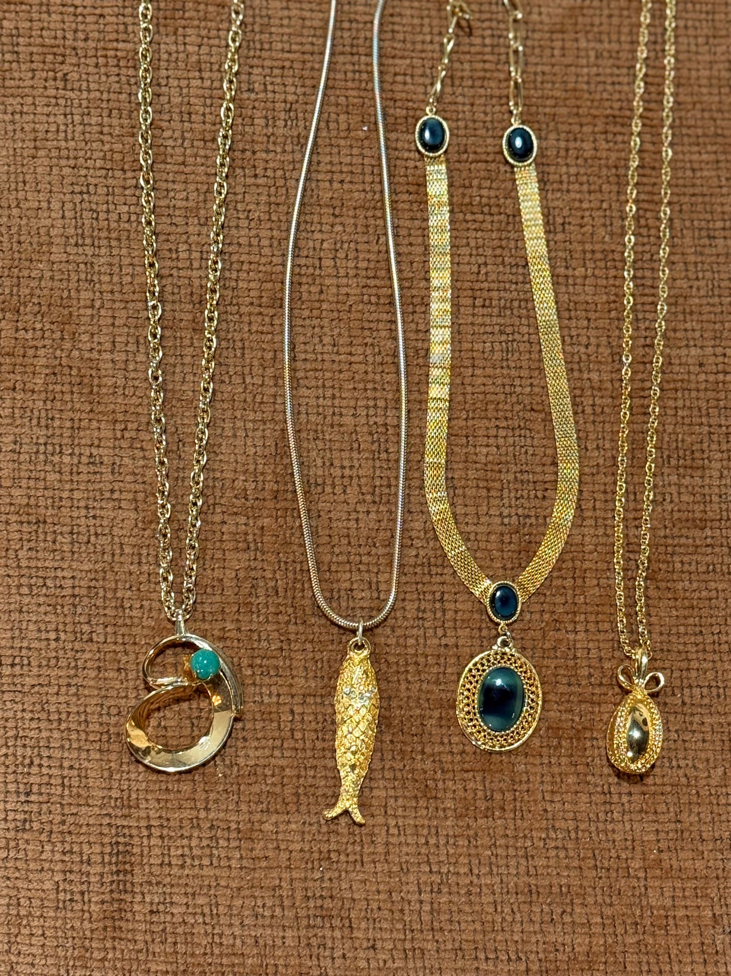 Vintage Gold Tone Fish Necklace