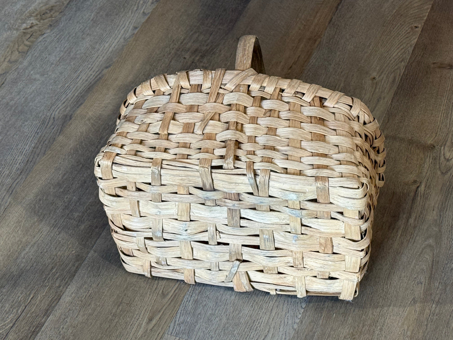 Vintage Primitive Split-Wood Gathering Basket with Handle