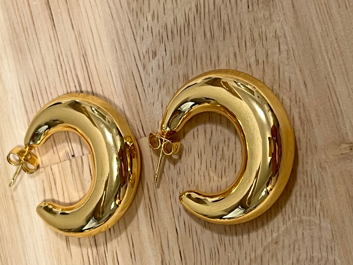 Gold Filled Gold Filled Small Crescent Hoop