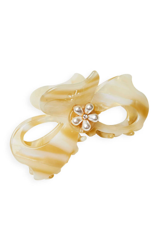 Pearlie Bow Claw: Ivory