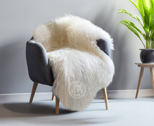 Icelandic Sheepskin - Natural White: Iceland / 2 X 4'