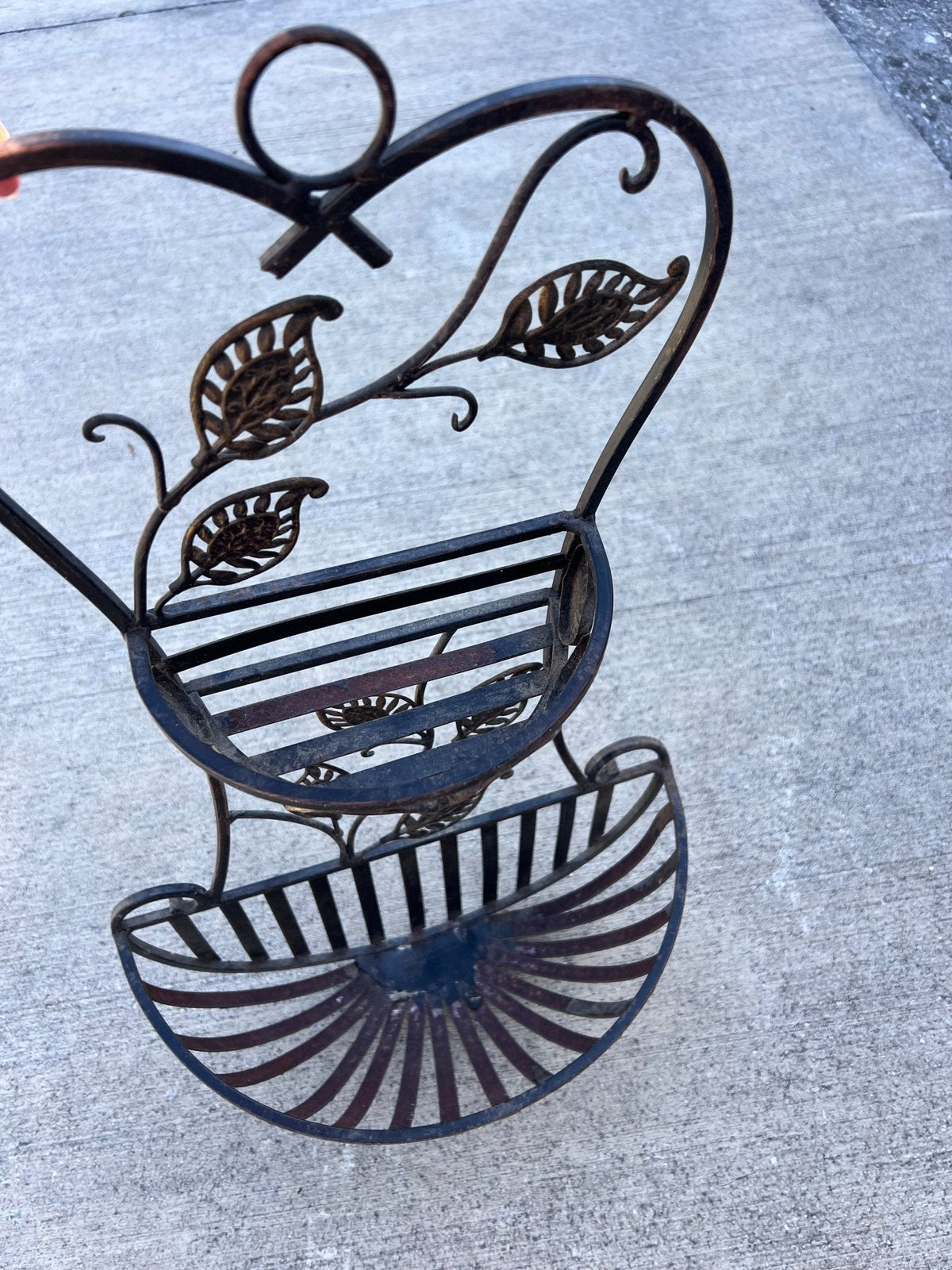 Metal Hanging Wall Planter