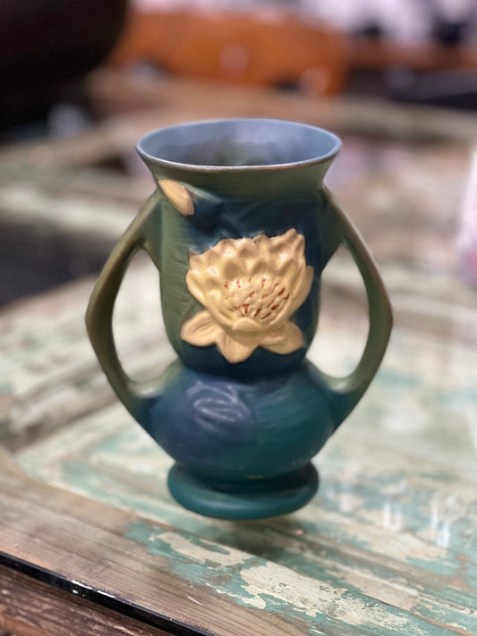 Roseville Water Lily Vase