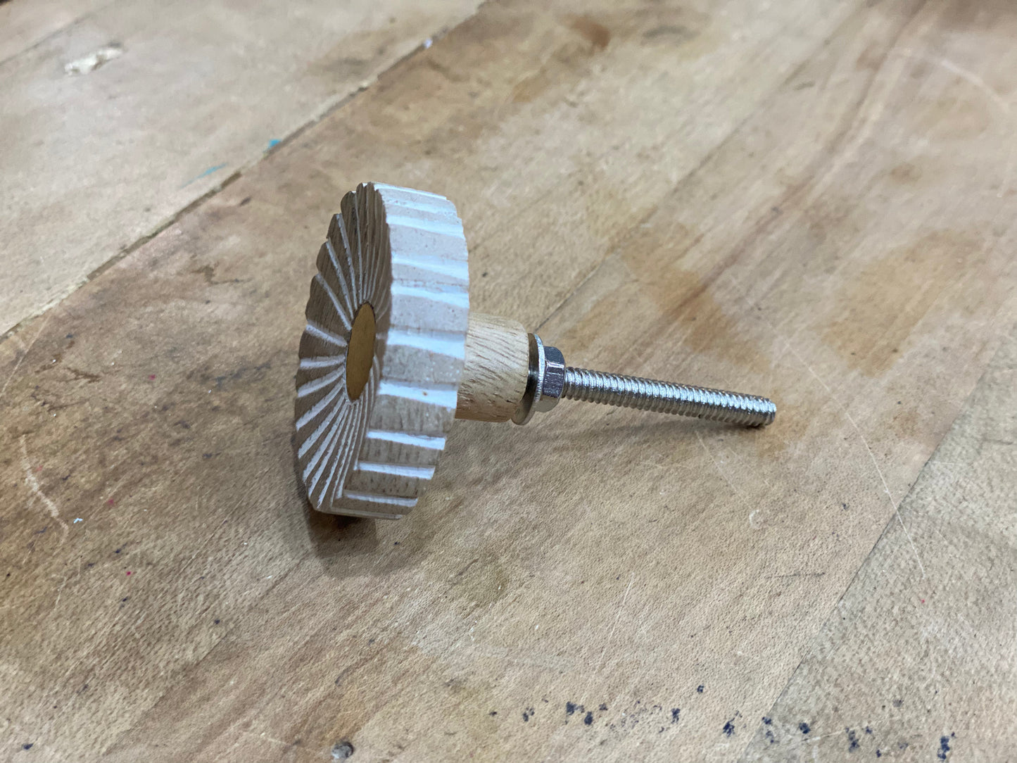 Siena White Wooden Knob