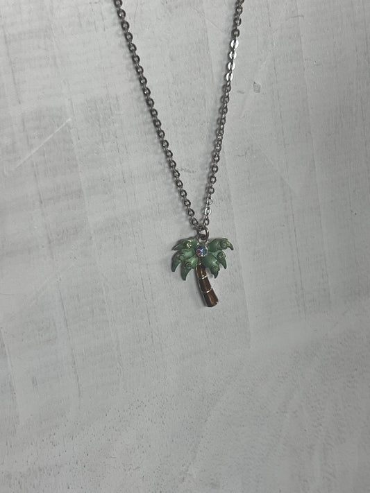 Vintage Avon Palm Tree Necklace