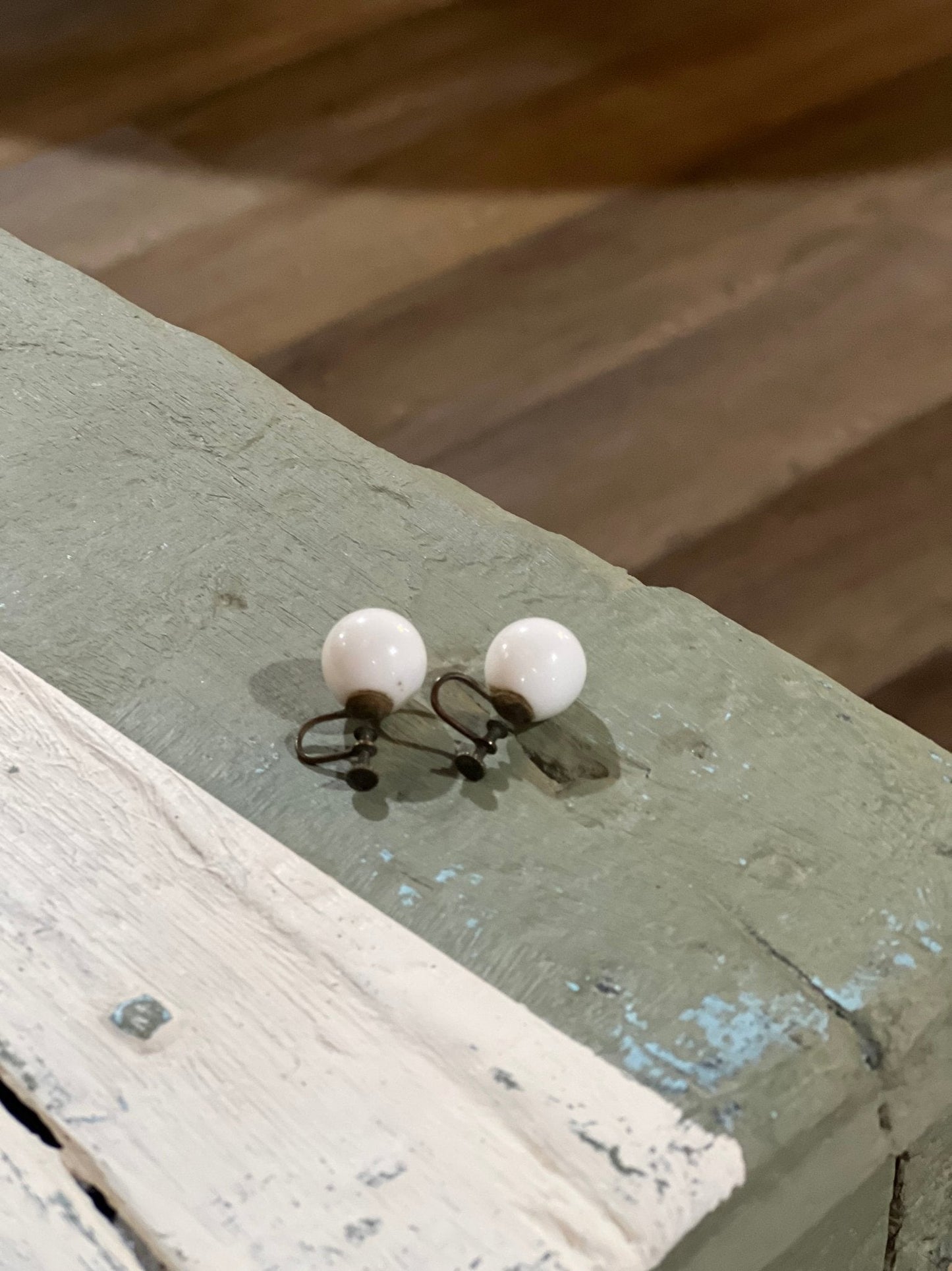 Vintage Delicate Filigree Round Screw-back Earrings (0.5") - The Mustard Seed Collection, The Seed