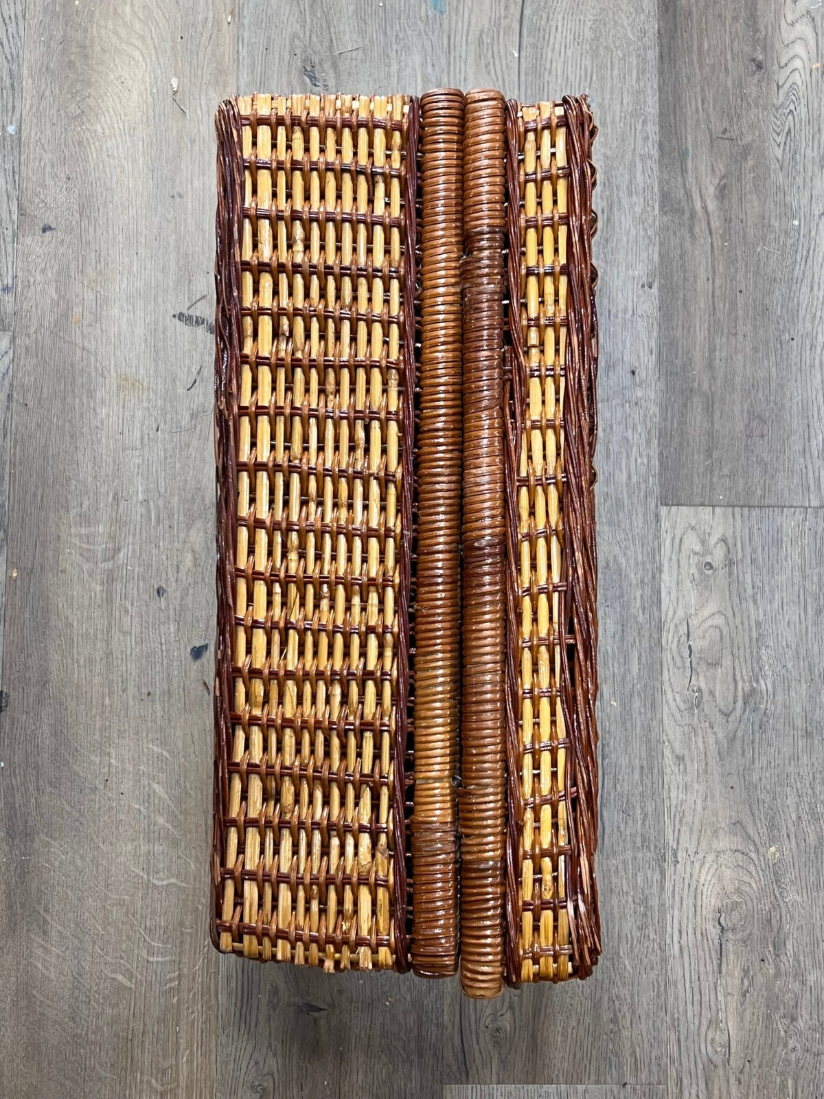 Vintage Two-Tone Woven Wicker Picnic Basket (18" x 12" x 8")basket