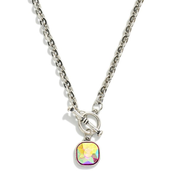 Chain Link Necklace Featuring Cushion Cut Rhinestone Pendant With Toggle Closure Fuchsia