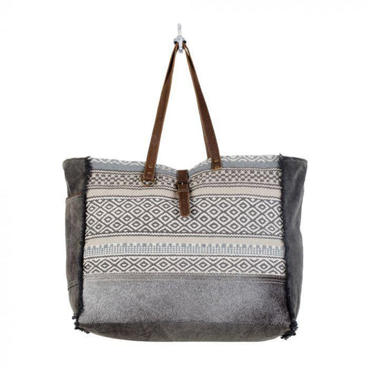 Myra Minimal Rhombas Patterned Weekender Bag