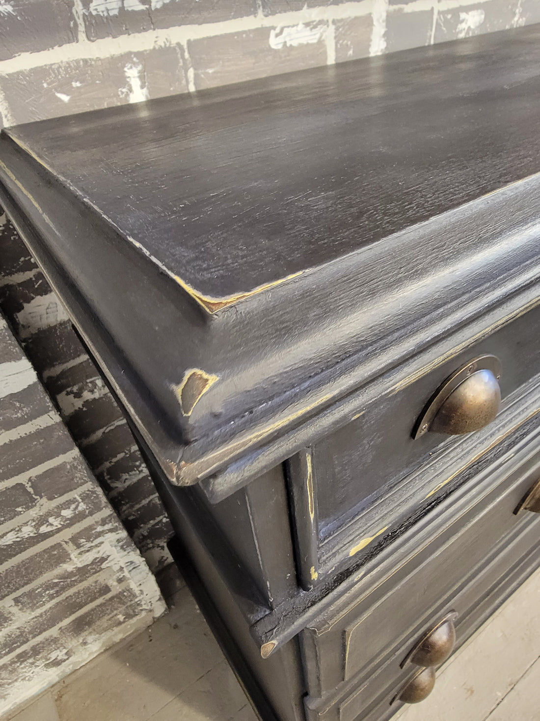 A Complete Guide to Chalk Painting Your Furniture - The Mustard Seed Collection, The Seed