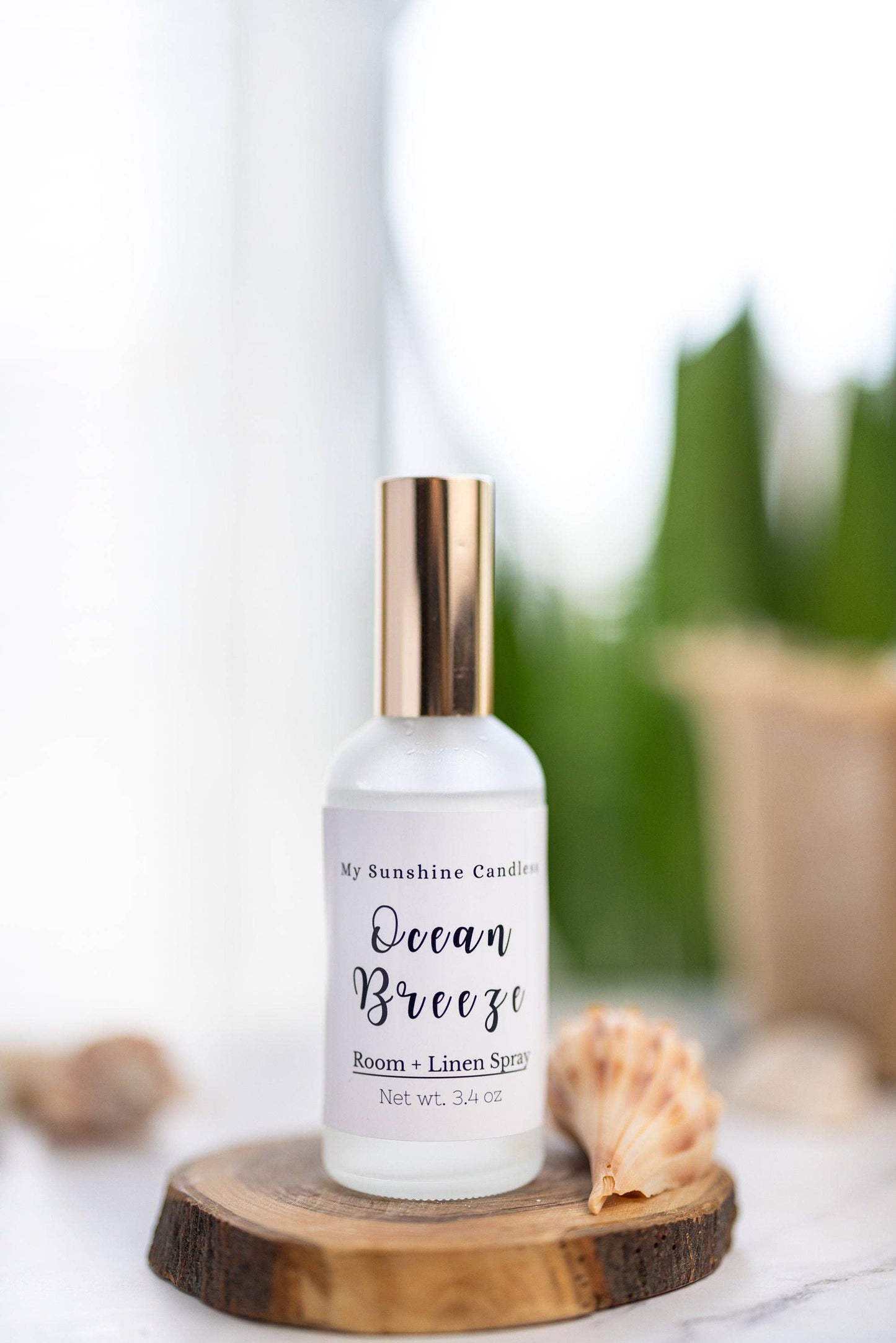Room & Linen Spray/Variety of Scents/Fabric Spray/Room Freshener/Car Freshener/Bathroom Spray/Pillow Spray: Golden / Fresh Linen