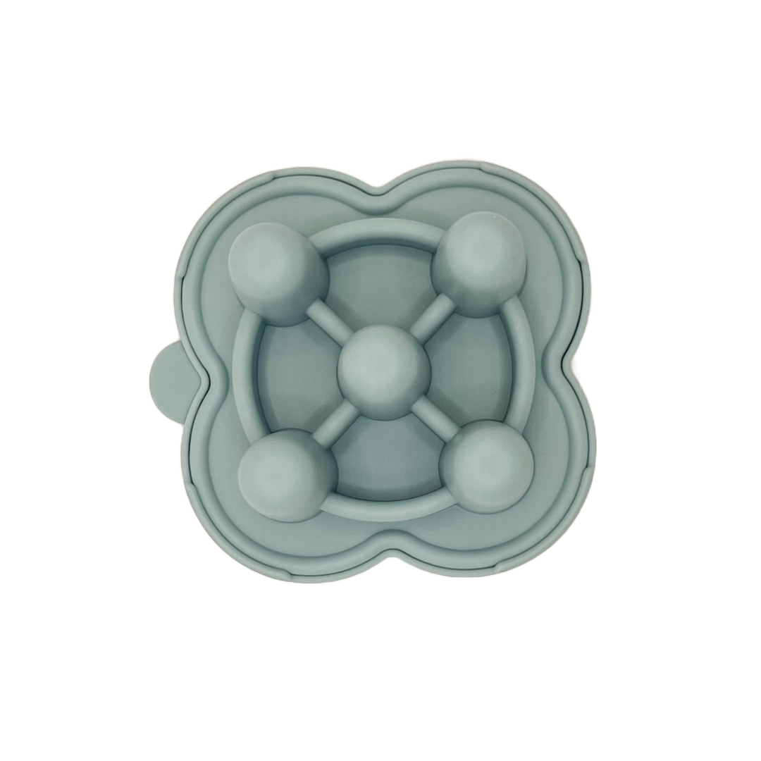 The Nourishing Nibbler Freezer Tray: Subtle Green