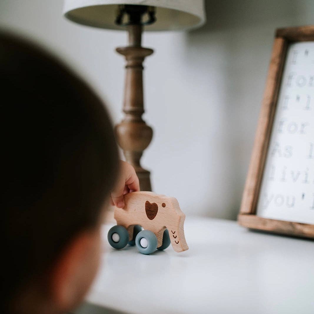 Elephant Silicone & Beechwood Teether Toy: Petal Pink