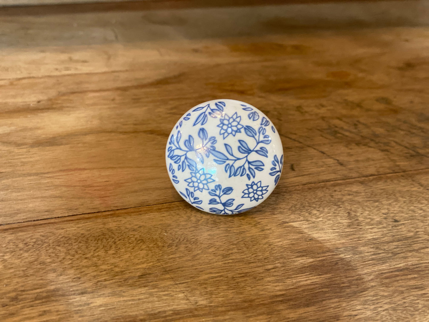 Blue & White Ceramic Knob Design 1