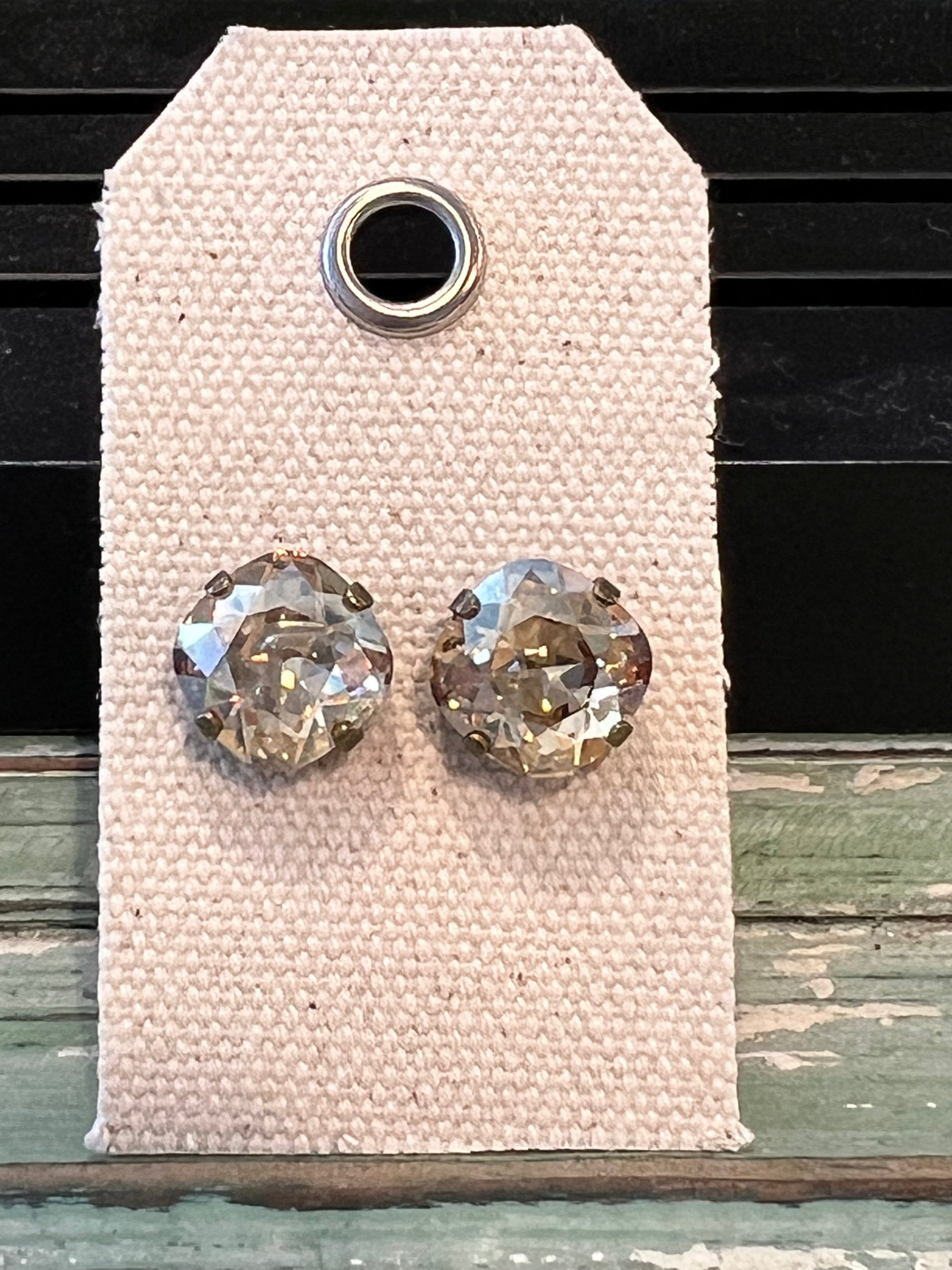 12mm Cushion Cut Austrian Crystal Gold