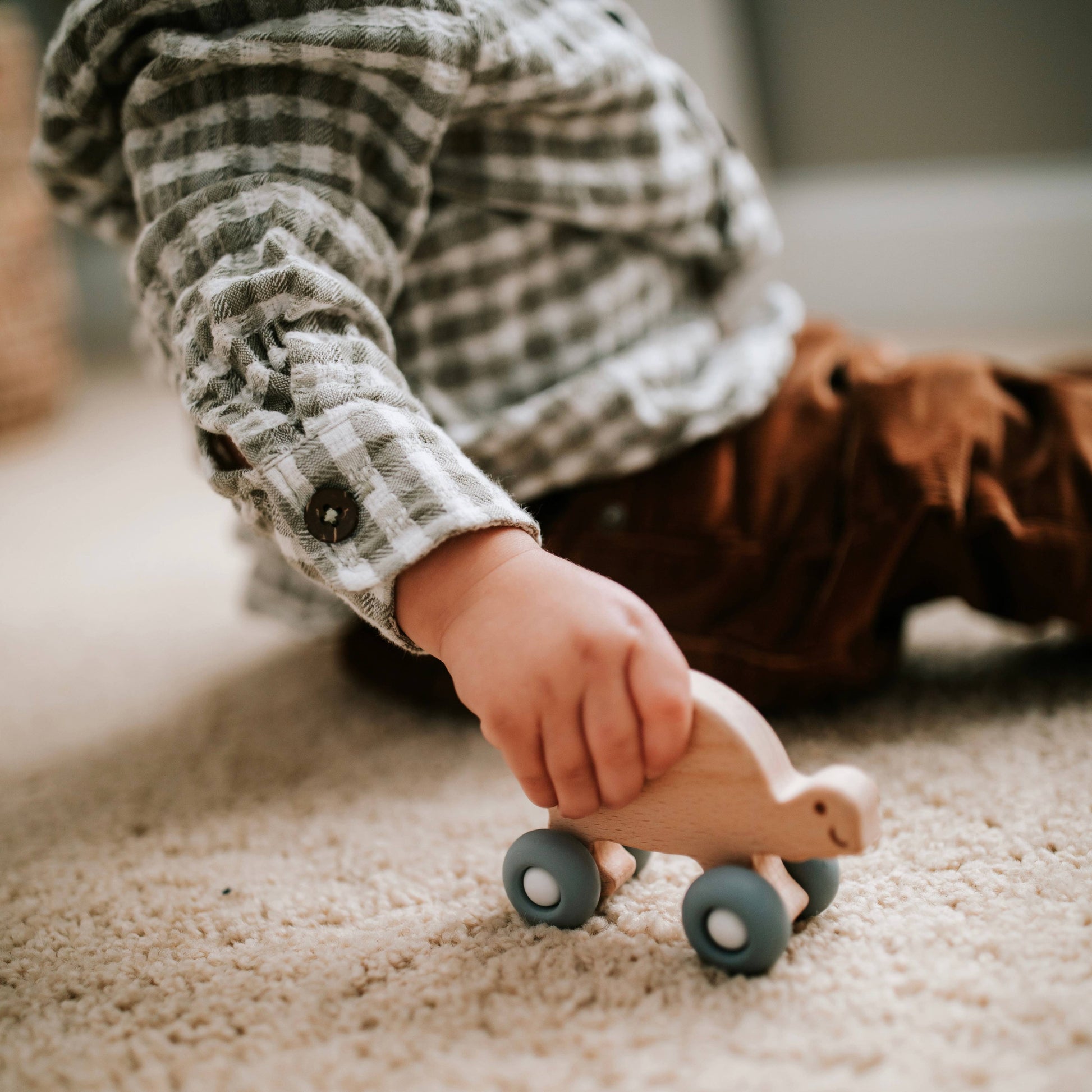 Turtle Silicone & Beechwood Teether Toy: Powder Blue