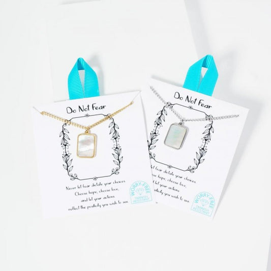 Chain Link Necklace Featuring Pearlescent Rectangle Pendant Silver