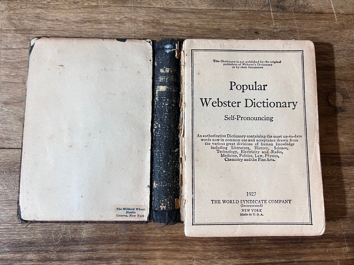 1927 - The New Popular Pocket Webster Dictionary Book 