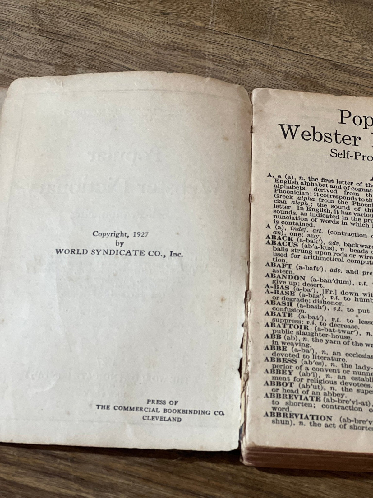 1927 - The New Popular Pocket Webster Dictionary Book 