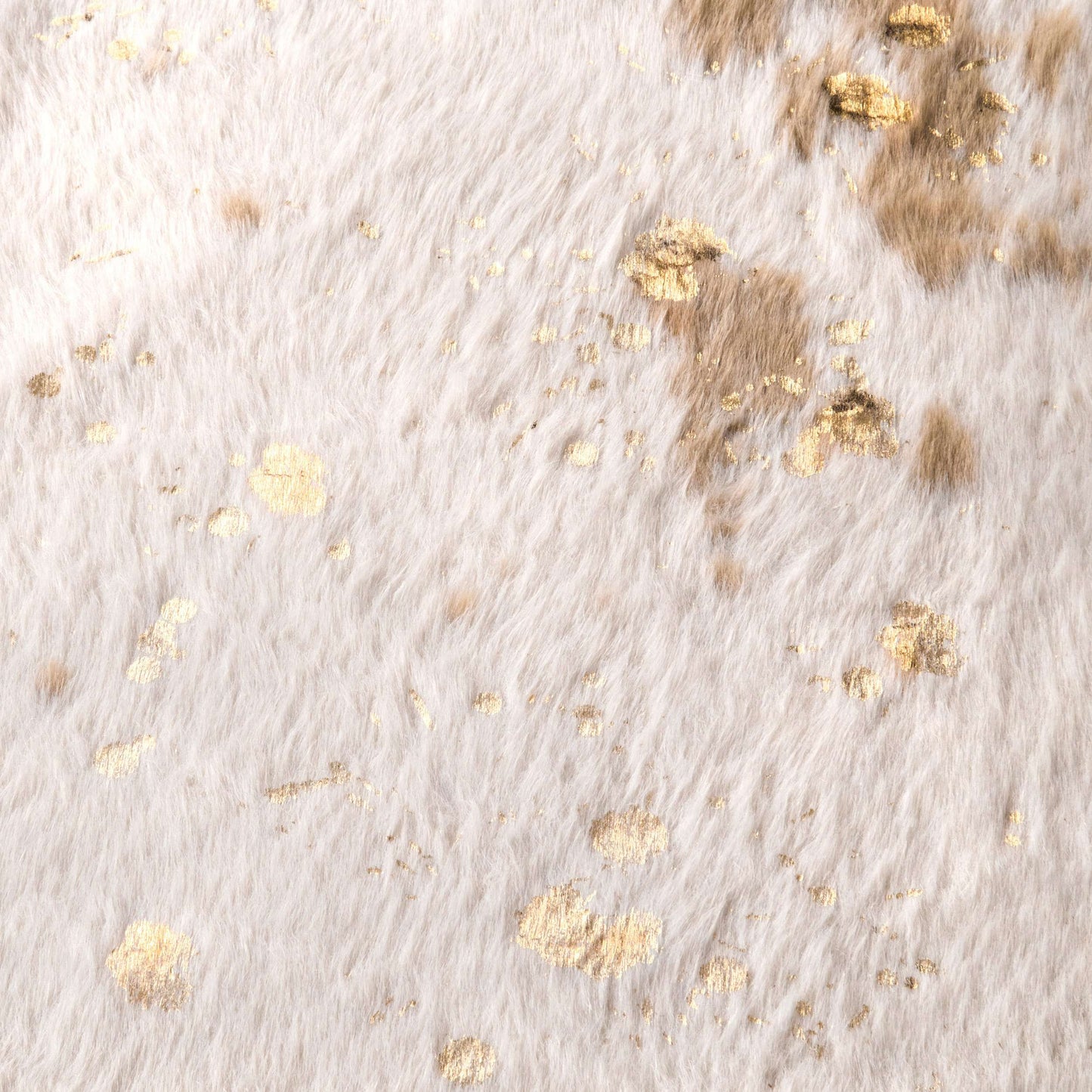 Iraida Faux Cowhide Area Rug: Off-White / Shaped / 4' x 5'