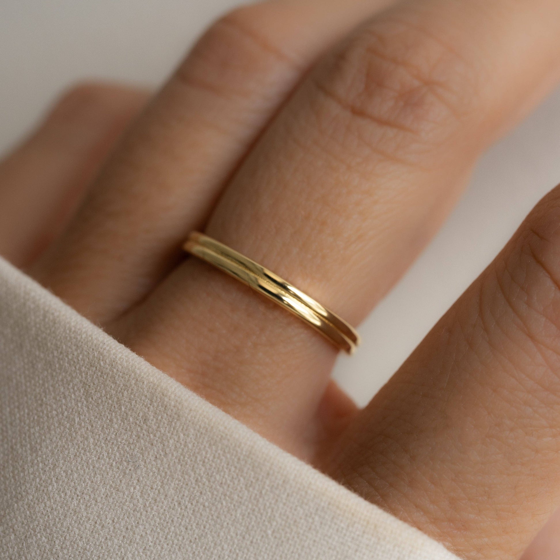 Double Band Ring: Gold / 9