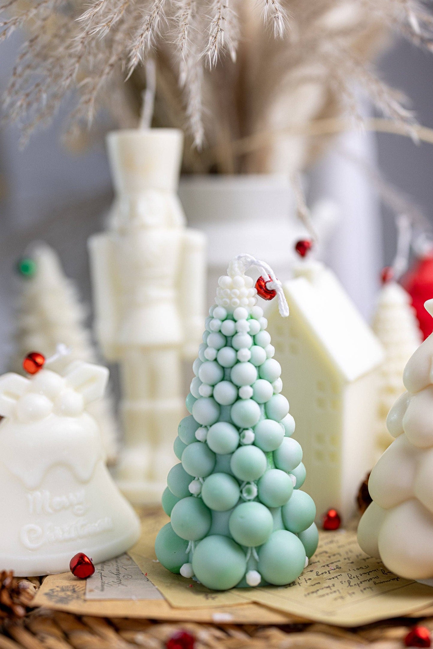Bubble Christmas Tree Candle | Hand-poured with All-Natural Soy Wax| White&Green / Fraser Fir