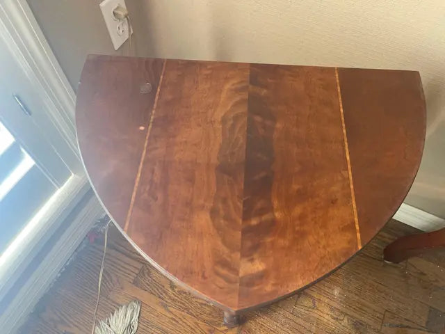 Antique Demilune Console Table with Glass Top – Ornate Carved Detail