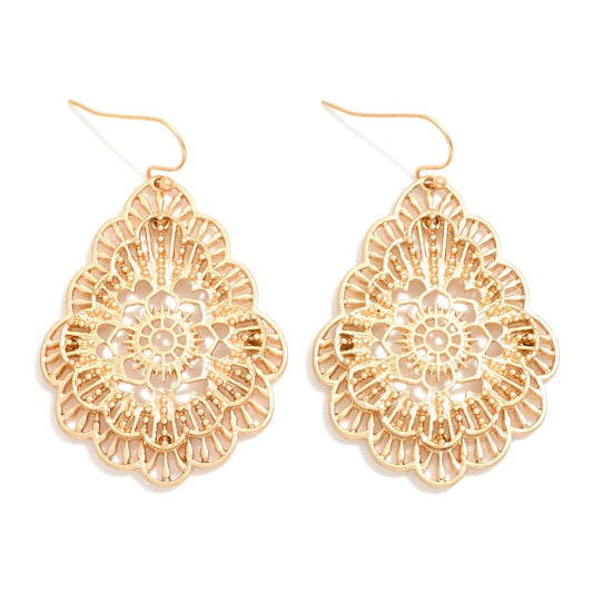 Layered Metal Tone Scalloped Teardrop Drop Earrings Featuring Mandala Detail Gold