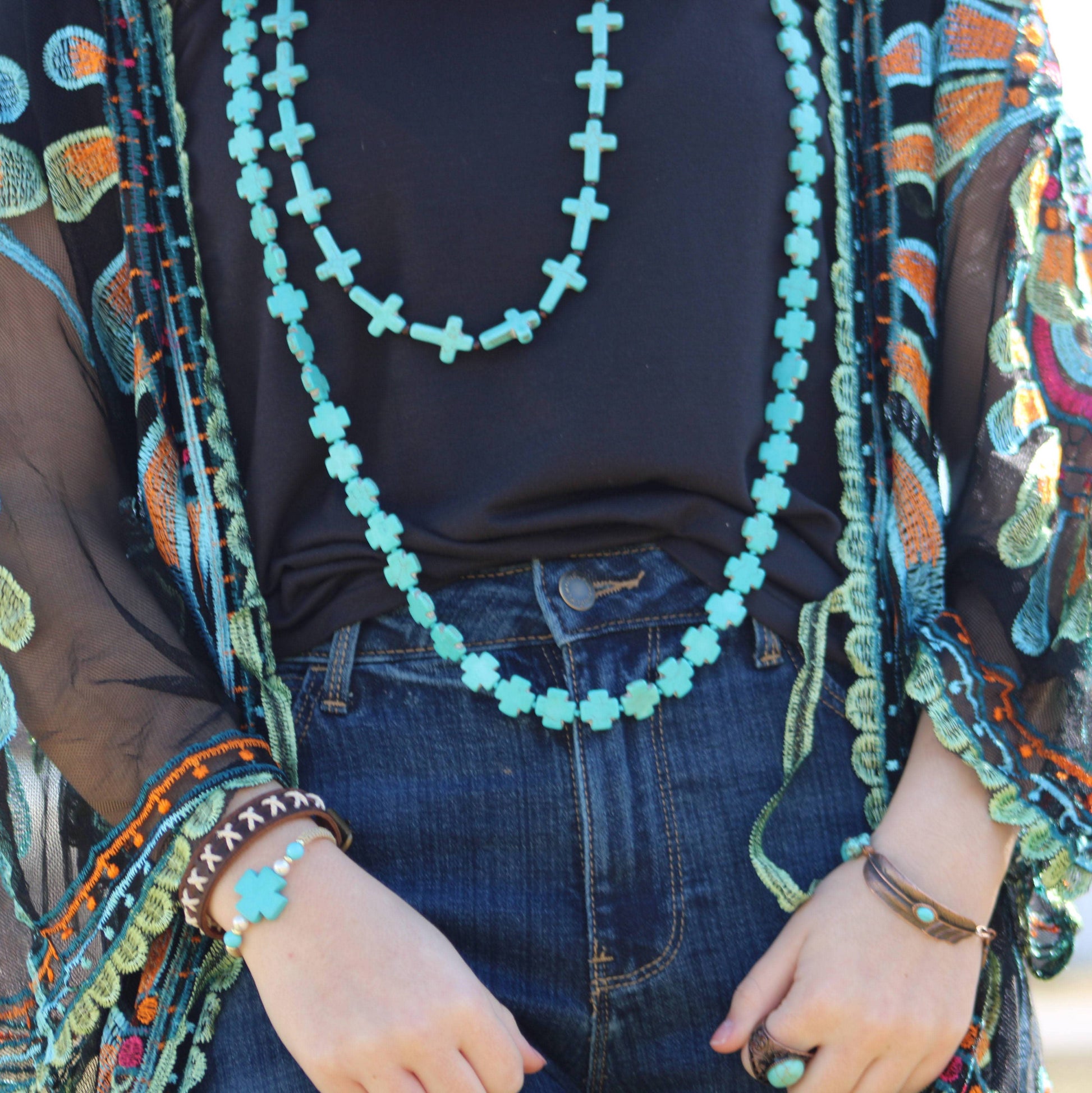 Turquoise Feather Beaded Bracelet 809m