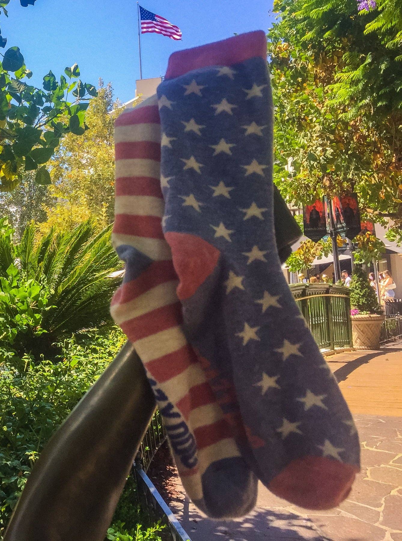 Men's Stars And Stripes Socks: Size 9-11