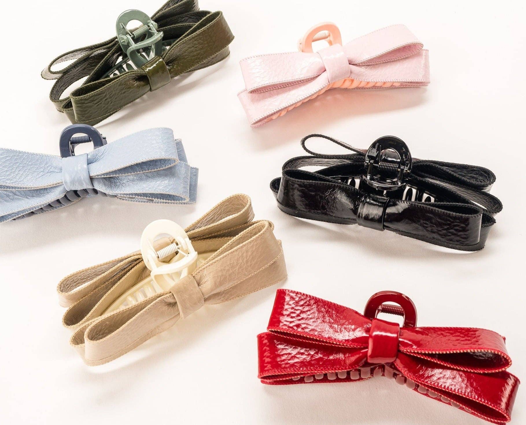 Paige Bow Hair Claw: Olive