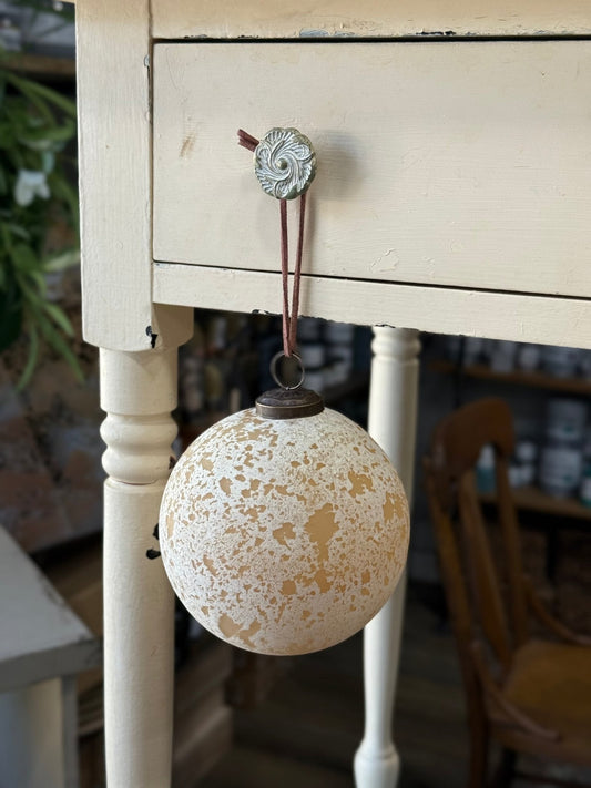 4.5" Speckled Ornament 