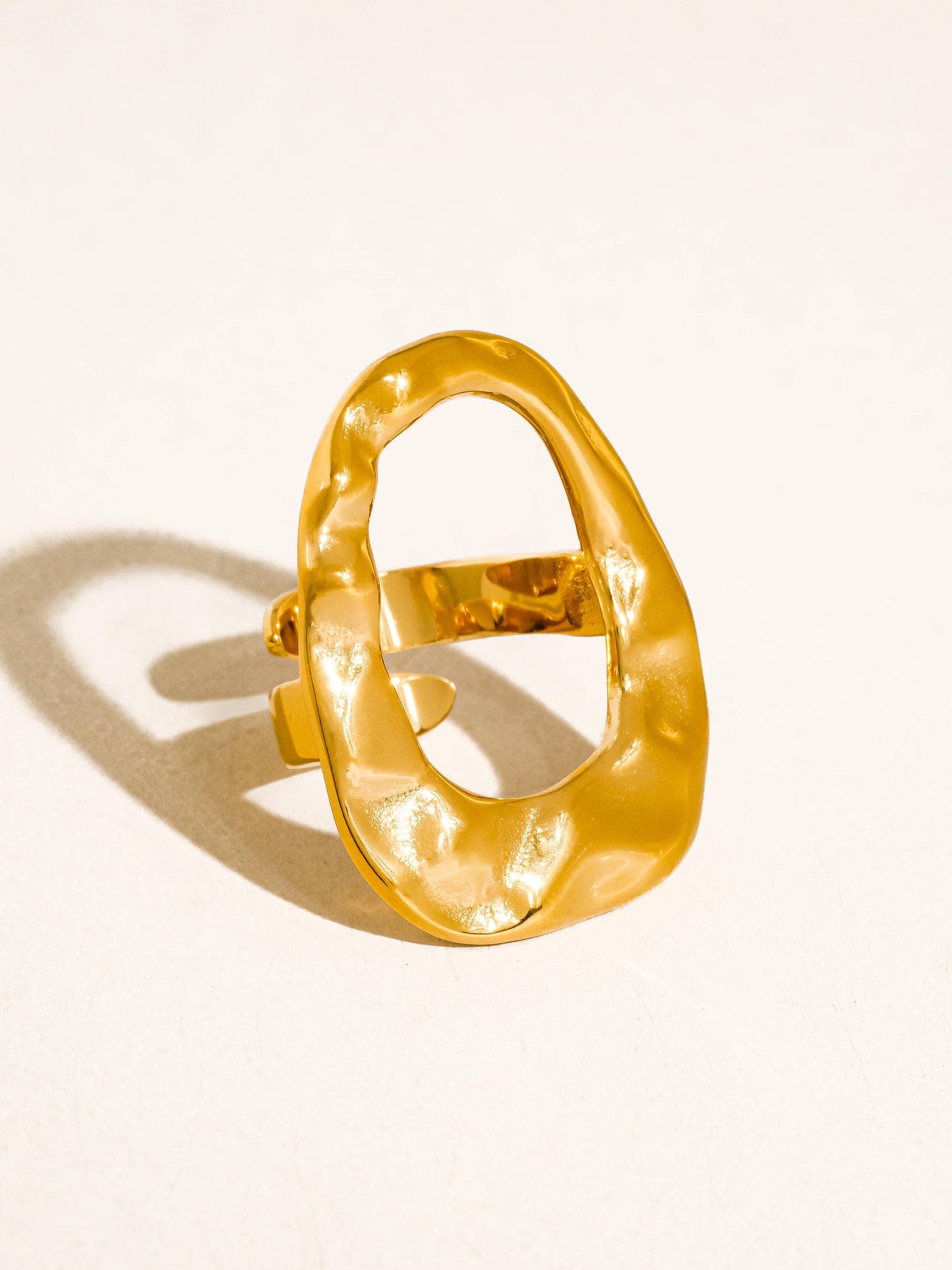 18K Gold Non-Tarnish Statement Rings: Emberra-Pearl