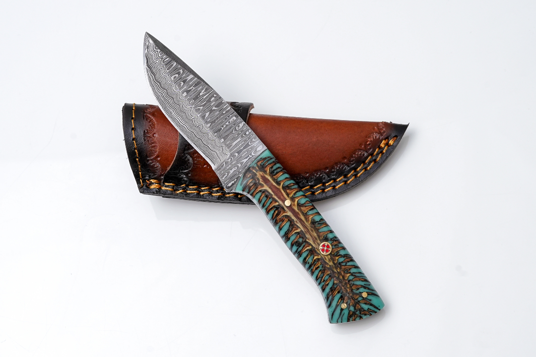 Hand-Forged Damascus Steel Skinner Knife — Stabilized Pine Cone & Teal Resin Handle with Mosaic Pin