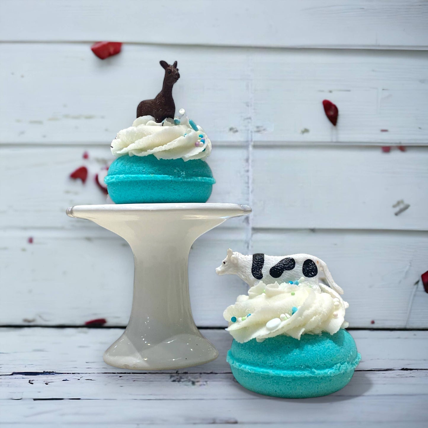 Bubbly Donut Bath Bomb - Farm Animals