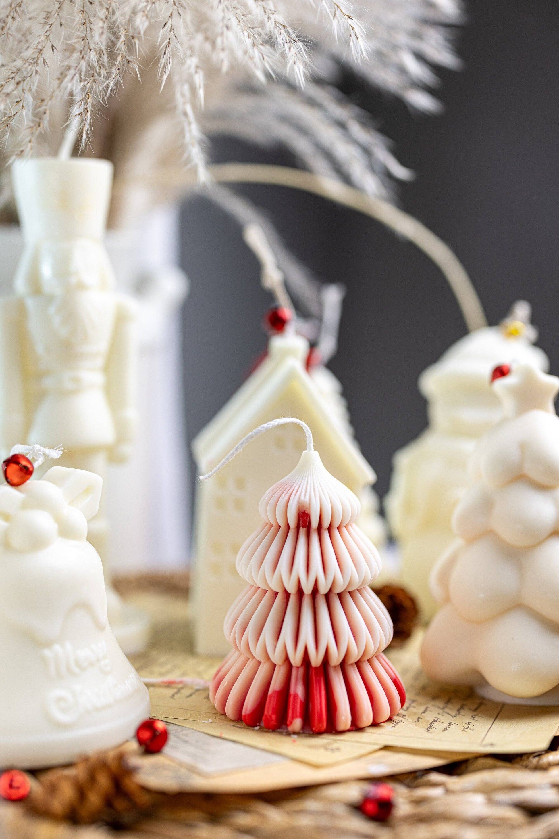 Christmas Tree Layered | Red-White / Christmas Eve