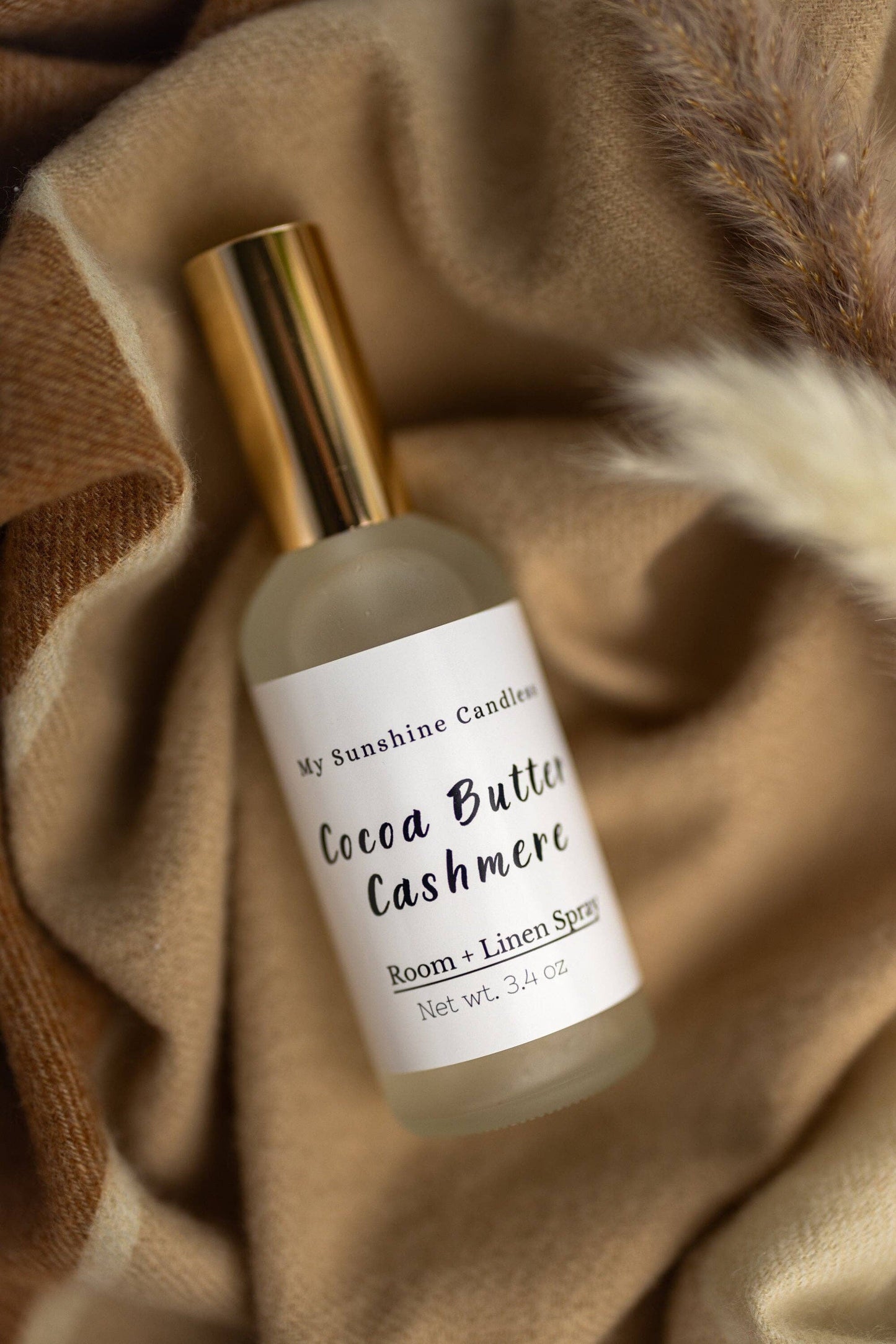 Room & Linen Spray/Variety of Scents/Fabric Spray/Room Freshener/Car Freshener/Bathroom Spray/Pillow Spray: Golden / Fresh Linen