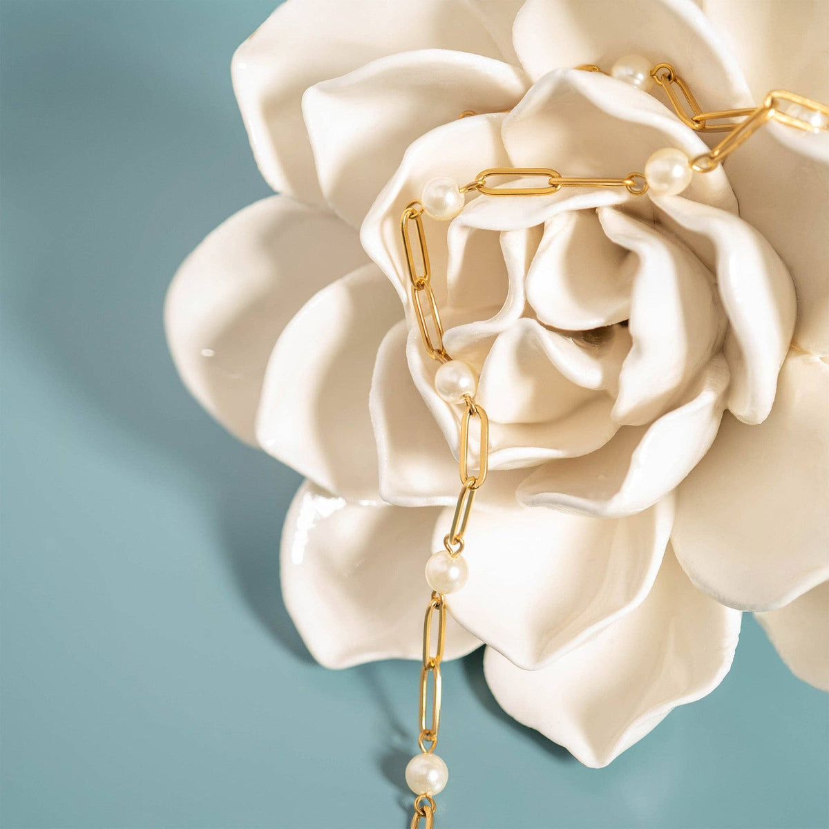 18K Gold PVD Station Glass Pearl Paperclip Chain Bracelet: Gold WJW